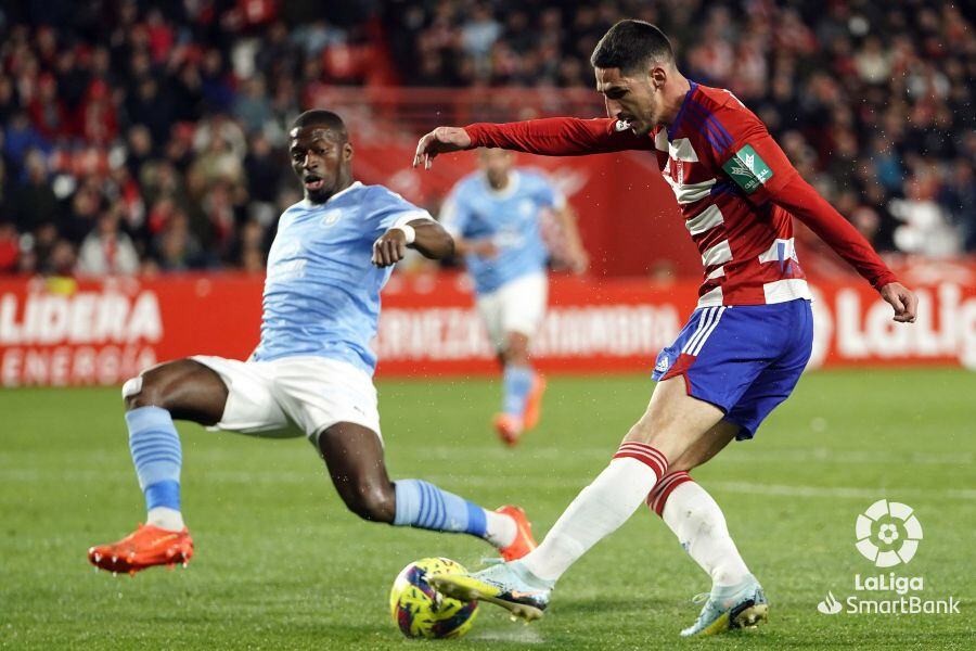 Bodiger y Diop en una imagen de la La Liga