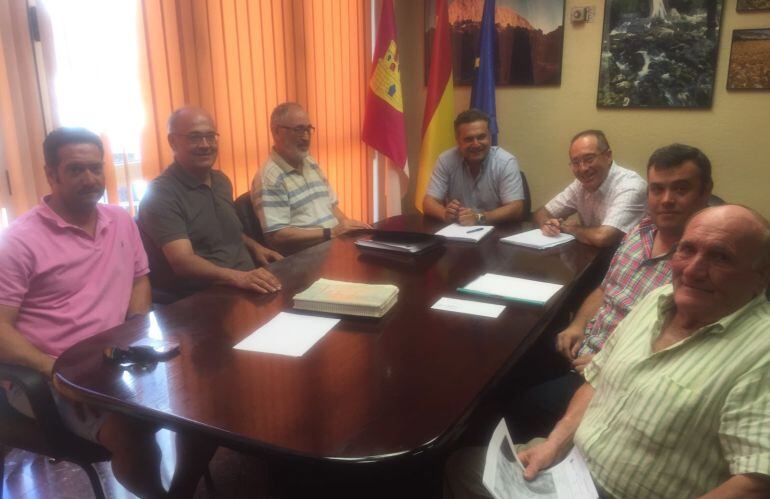 Reunión de JCCM Albacete y regantes de Pozo Cañada