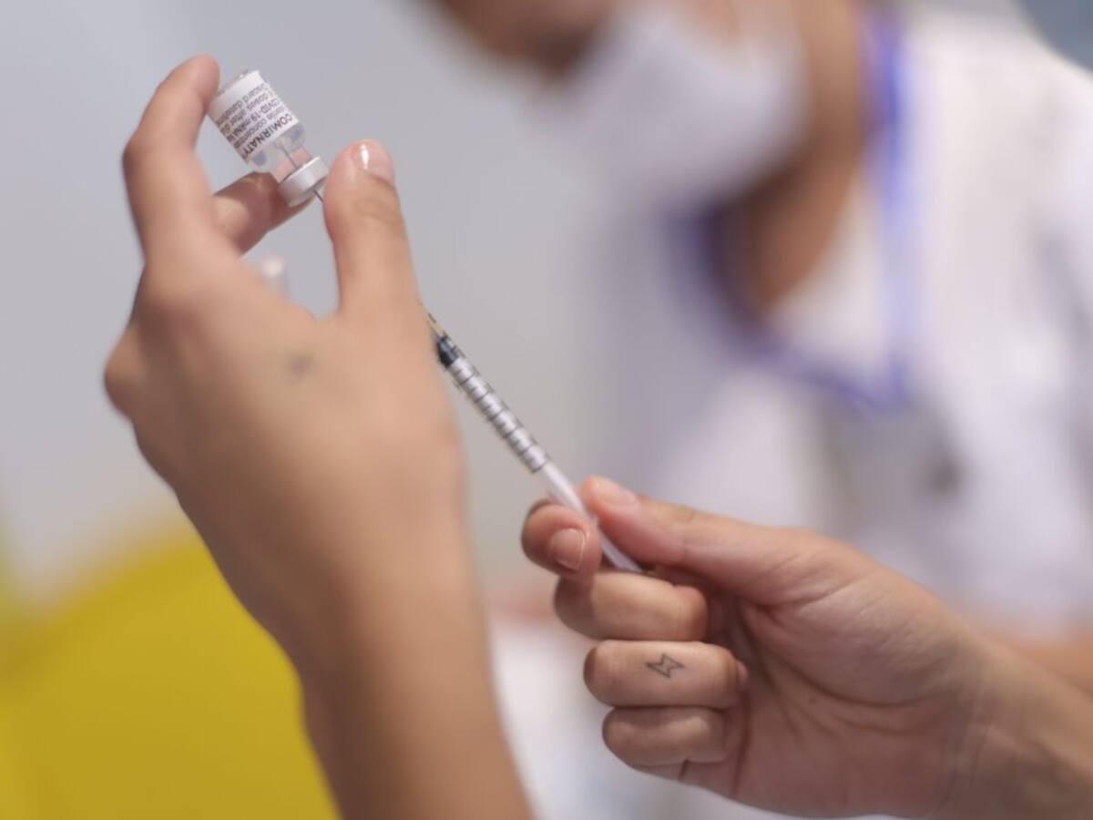 Los hospitalizados suben un 37% en una semana con la positividad en el 13,2%