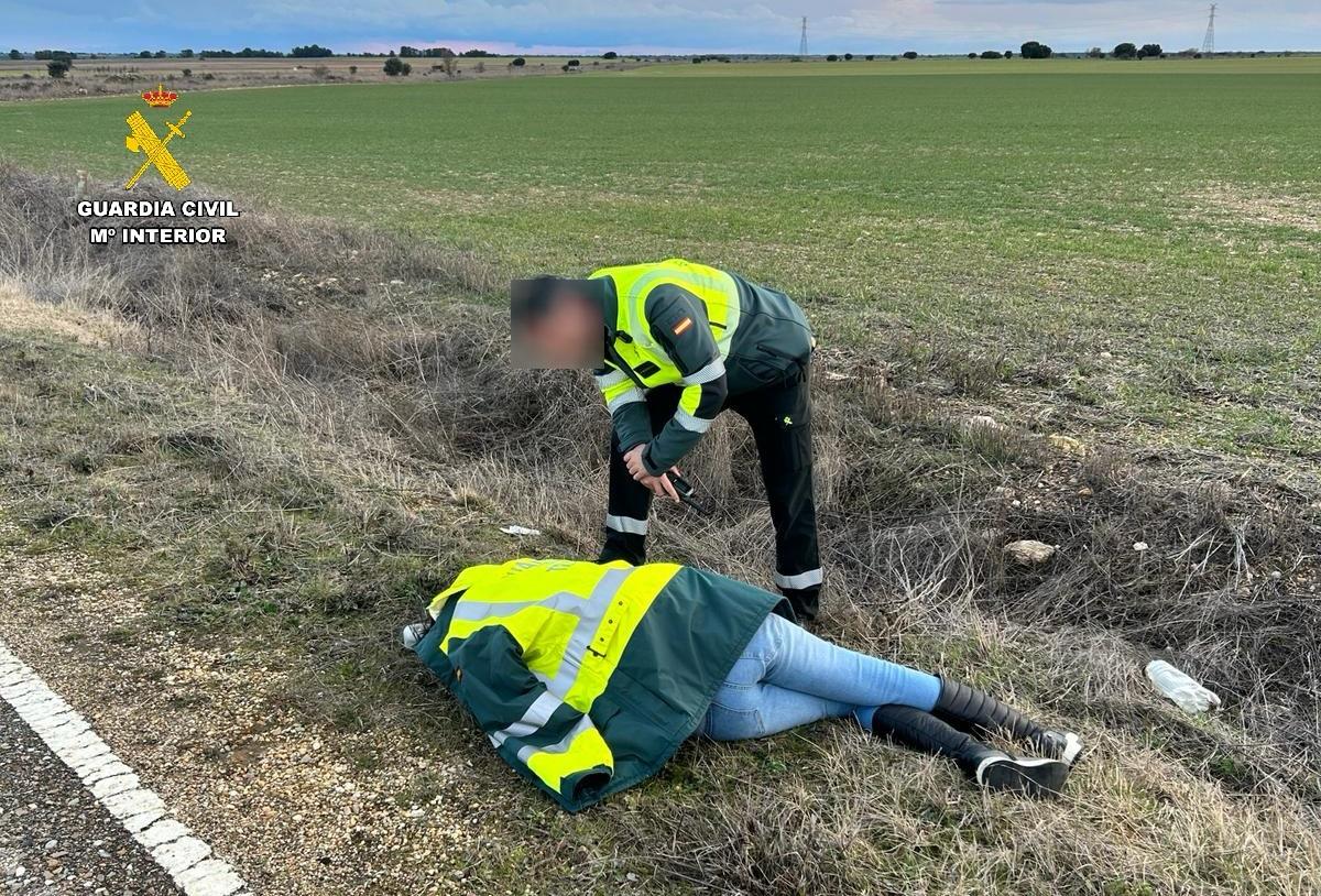 Detenido el hombre de 44 que agredió y abandonó a su pareja en una carretera en Tariego