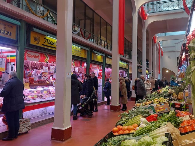 Plaza de Abastos de Logroño en Nochebuena