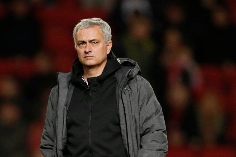 Mourinho durante el partido Bristol City - Manchester United. 