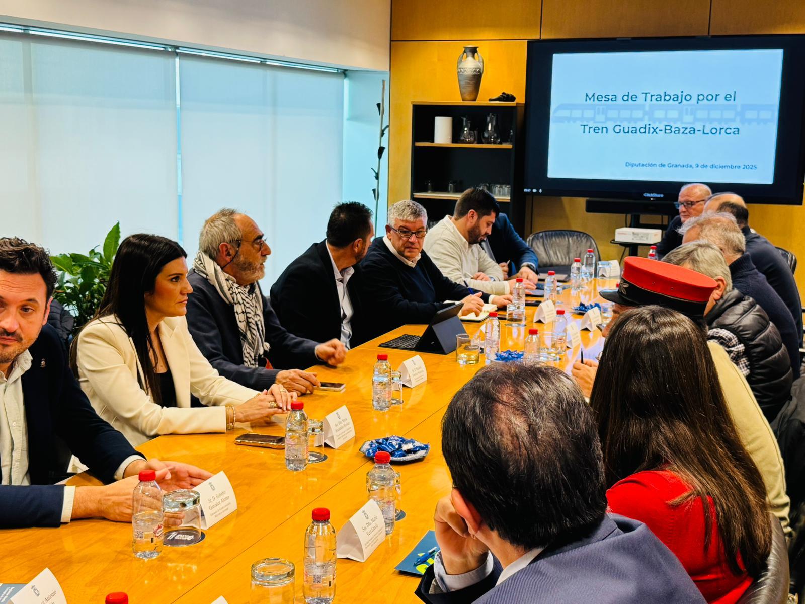 El consistorio lorquino reivindica al Gobierno Central la recuperación del tren con Granada