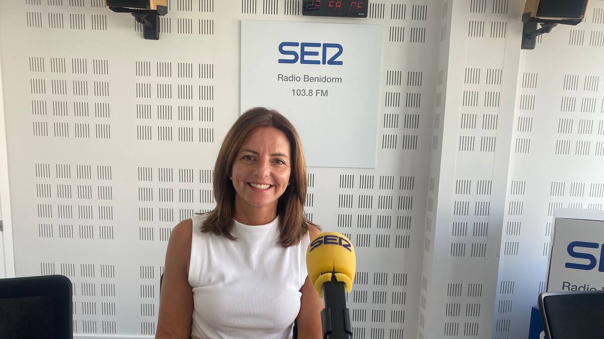 9.000 escolares han vuelto hoy a las clases en Benidorm en una jornada sin incidentes