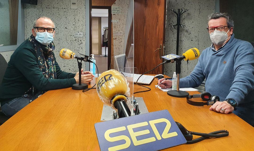 Jesús Vázquez y Pepe González en el estudio Ramón Puga