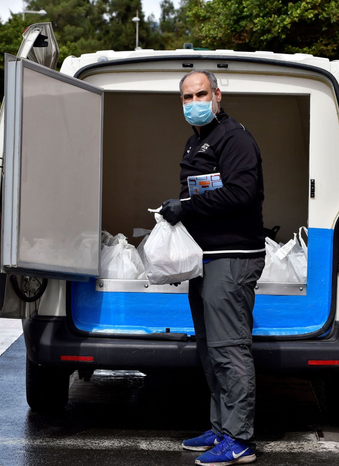 Reparto de alimentación a domicilio.