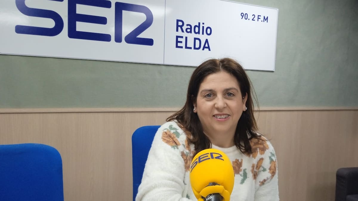 Sonia Rocamora, presidenta de la Mayordomía de San Antón de Elda, sobre la Media Fiesta de San Antón