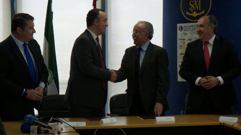 El proyecto, anunciado en su momento por el Gobierno Central, el Puerto de Algeciras y el alcalde de la ciudad, comienza a ser una realidad.