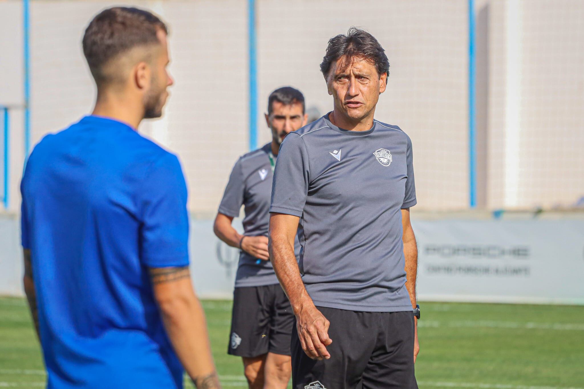 Gustavo Siviero en la Ciudad Deportiva Antonio Solana