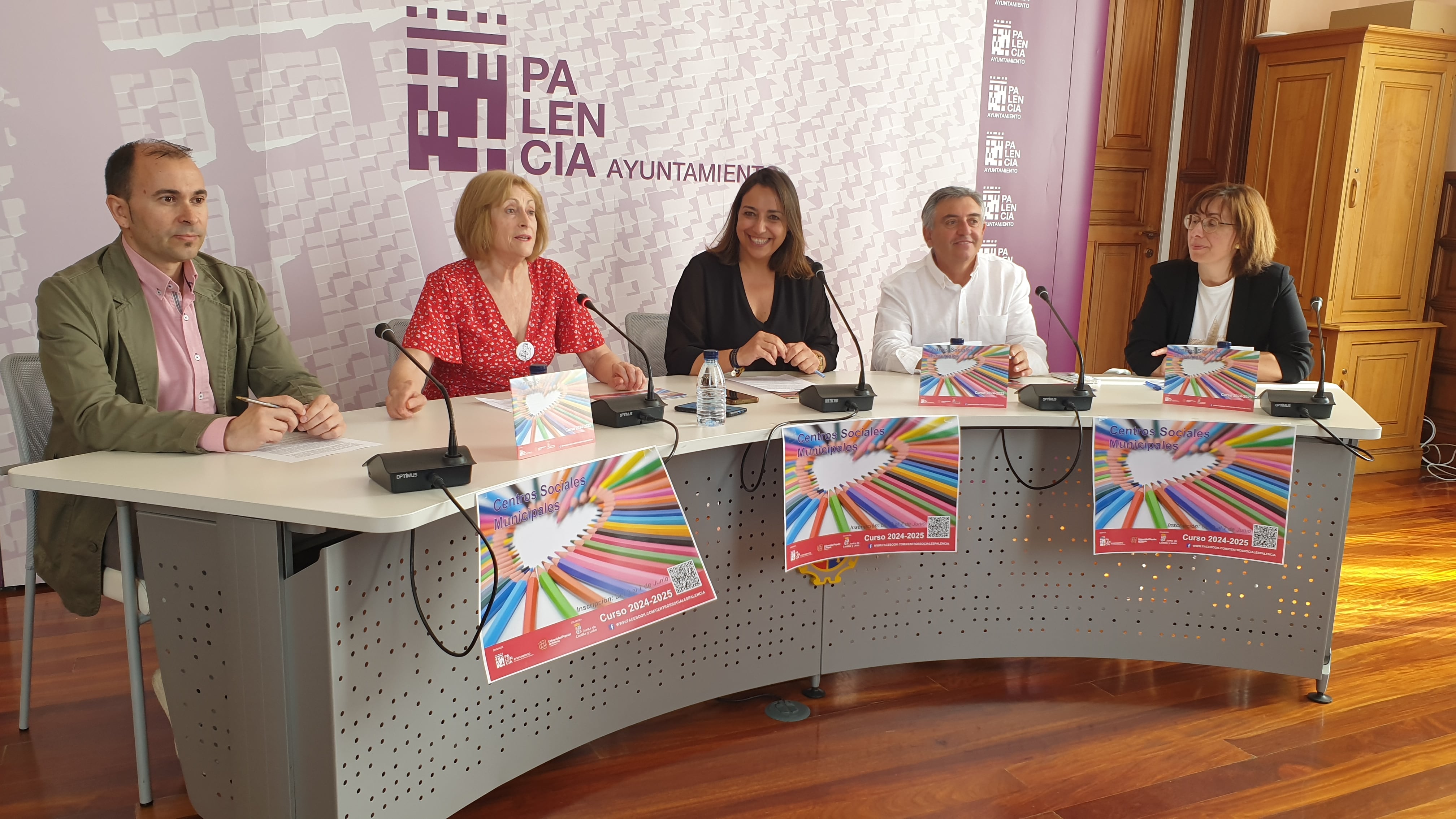 Presentación de la programación de los Centros Sociales Municipales de Palencia para el curso 2024-2025