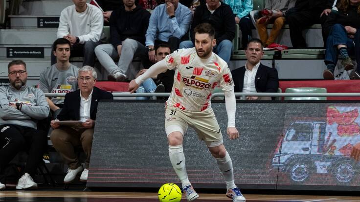 Gadeia da aliento a la afición de ElPozo Murcia: "El viernes hay que ganar sí o sí"