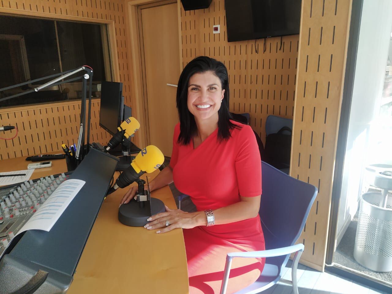 La presidenta del grup parlamentari d&#039;Andorra Endavant, Carine Montaner.