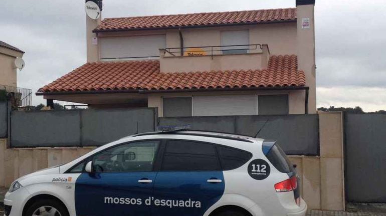El xalet de Rubí on viu qui està considerat com cap del grup de traficants