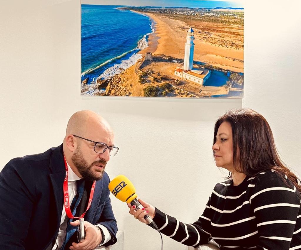 Germán Beardo, diputado turismo, y Gloria Masallá.