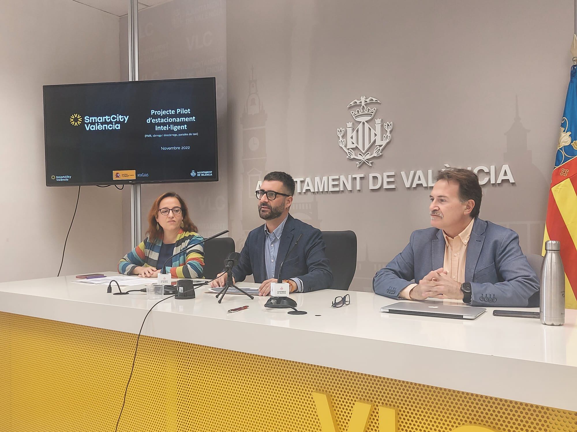 Presentación del aparamiento inteligente de València