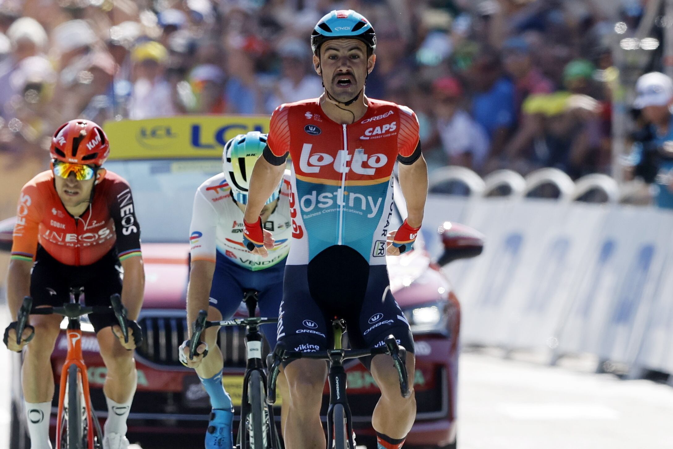 Victor Campenaerts se impone en la etapa 18 del Tour de Francia