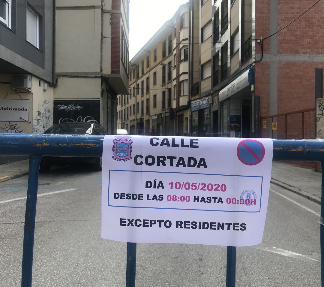 El acceso de vehículos sólo será posible para residentes