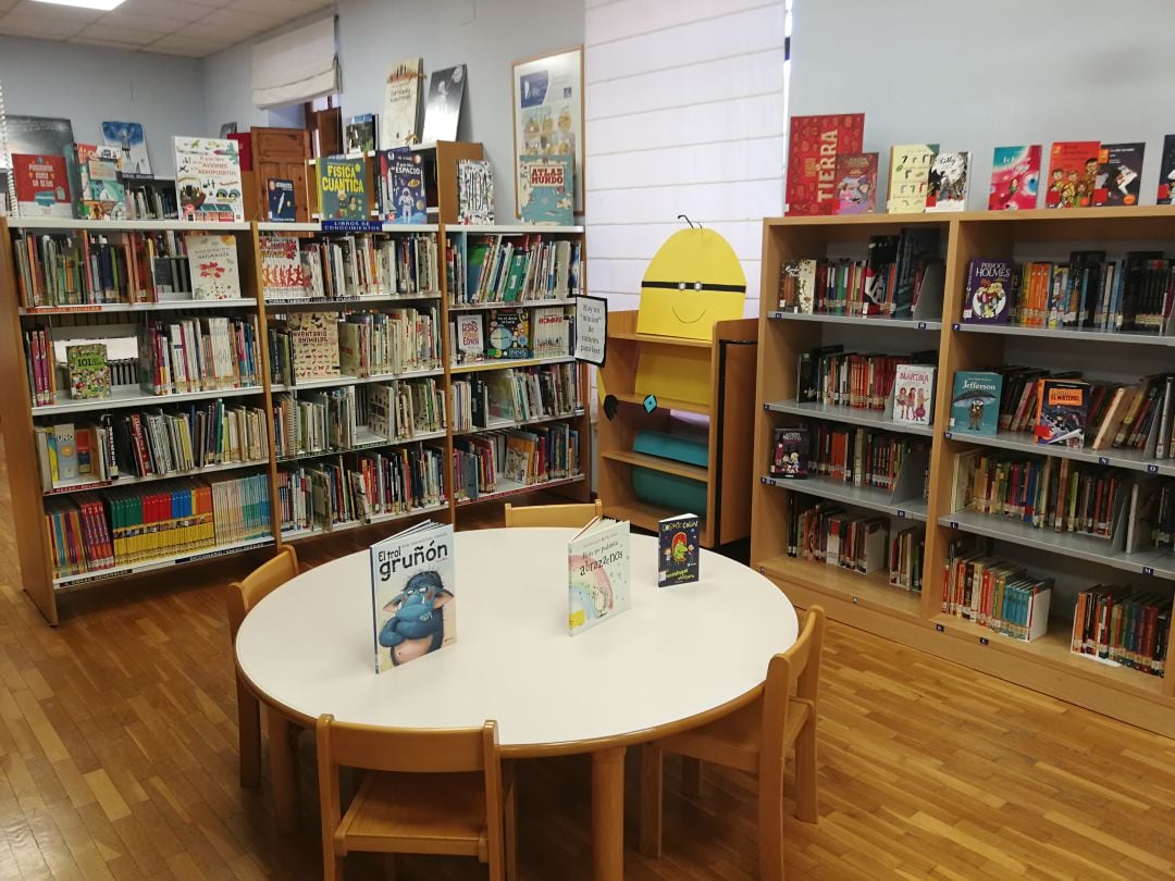 Sala infantil de la biblioteca de Caudete, renovada