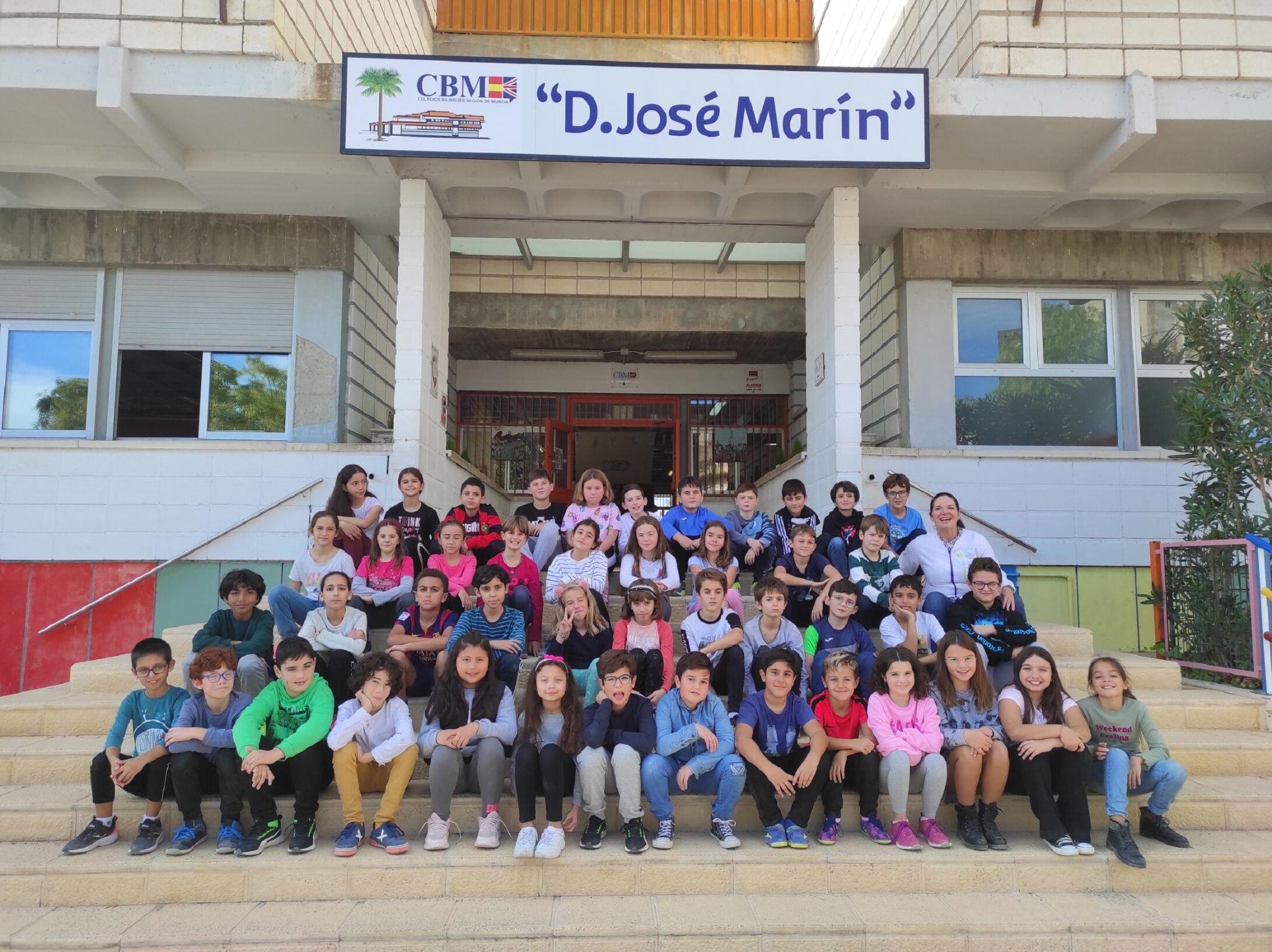 Alumnos y maestra de 4º de Primaria del colegio D. José Marín de Cieza participantes en el concurso