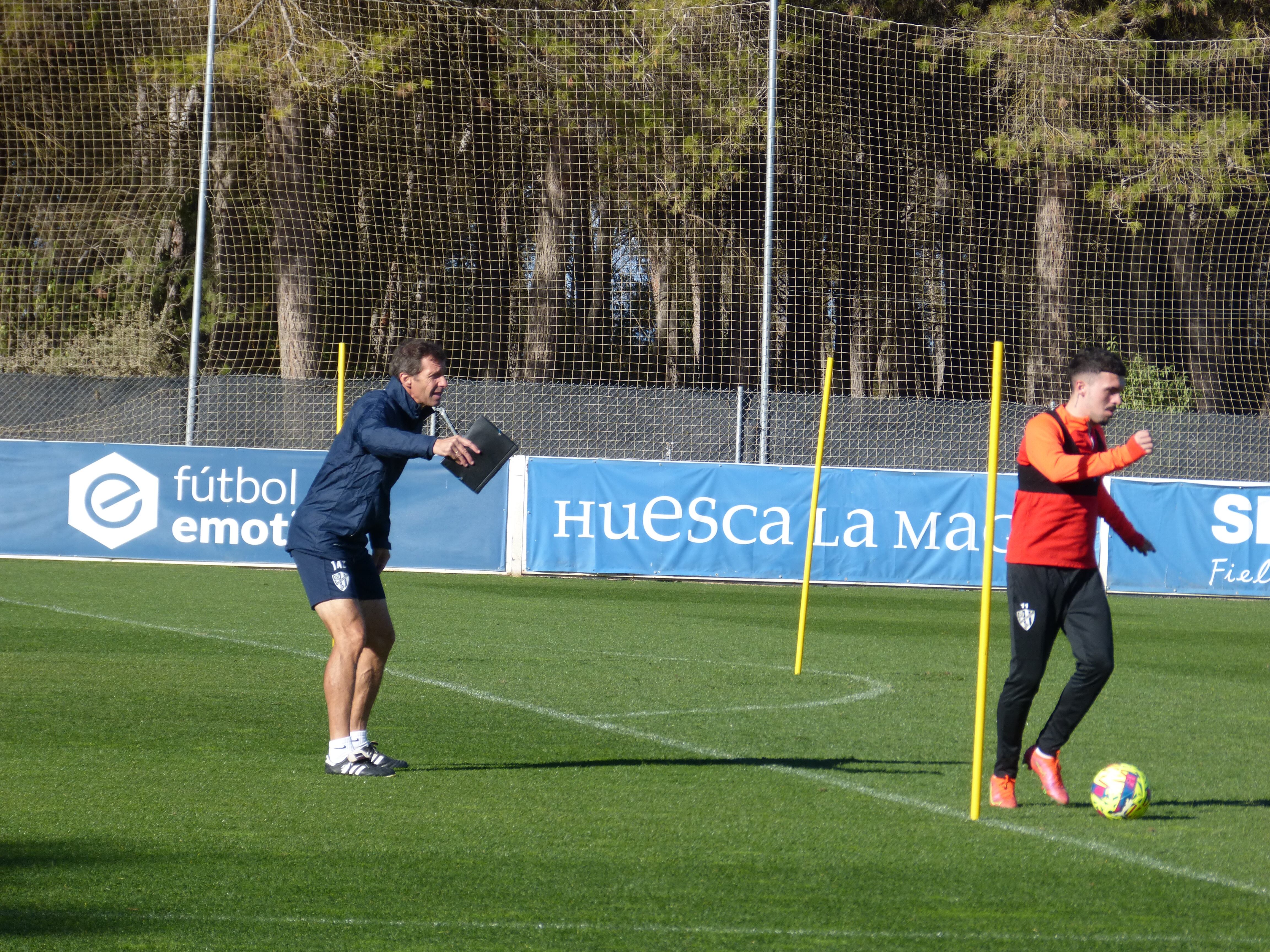 Ziganda durante un entrenamiento de la SD Huesca