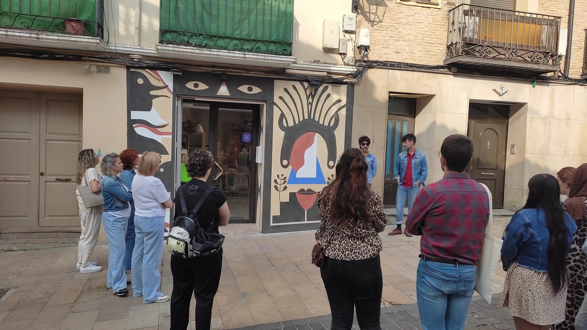 El Café del Comercio salía este martes a la calle