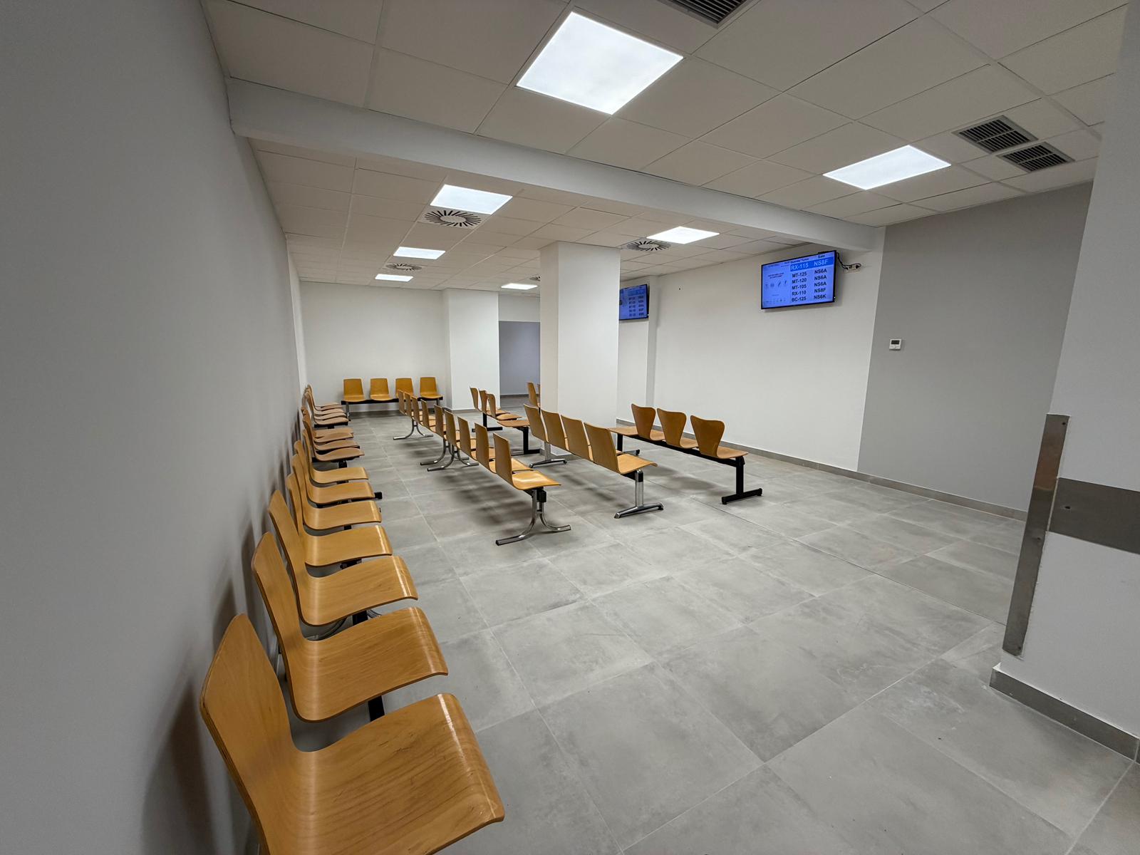 Nueva sala de espera del servicio de dermatología en el hospital Santa María Nai