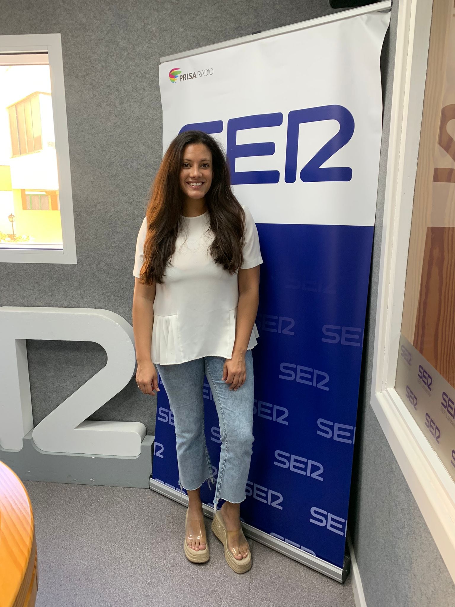 Ylenia Fernández, estudiante del Grado en Turismo en los estudios de SER Lanzarote.