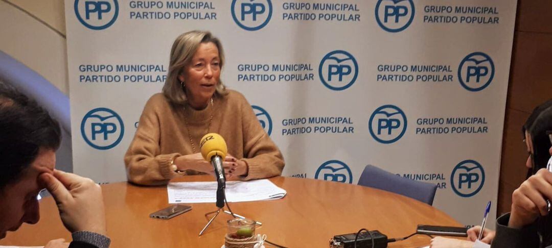 Rosa Gallego en rueda de prensa