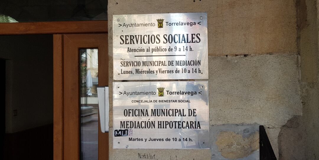 Los servicios sociales abrirán a las ocho de la mañana