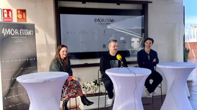 Presentación de Amor Eterno en Arona