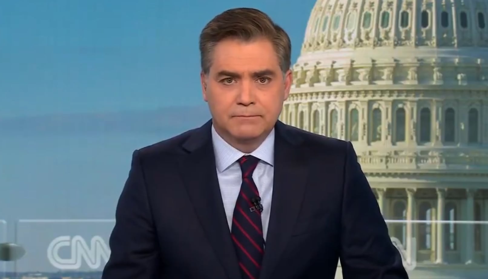 Jim Acosta se despide de la audiencia en su último informativo en la CNN