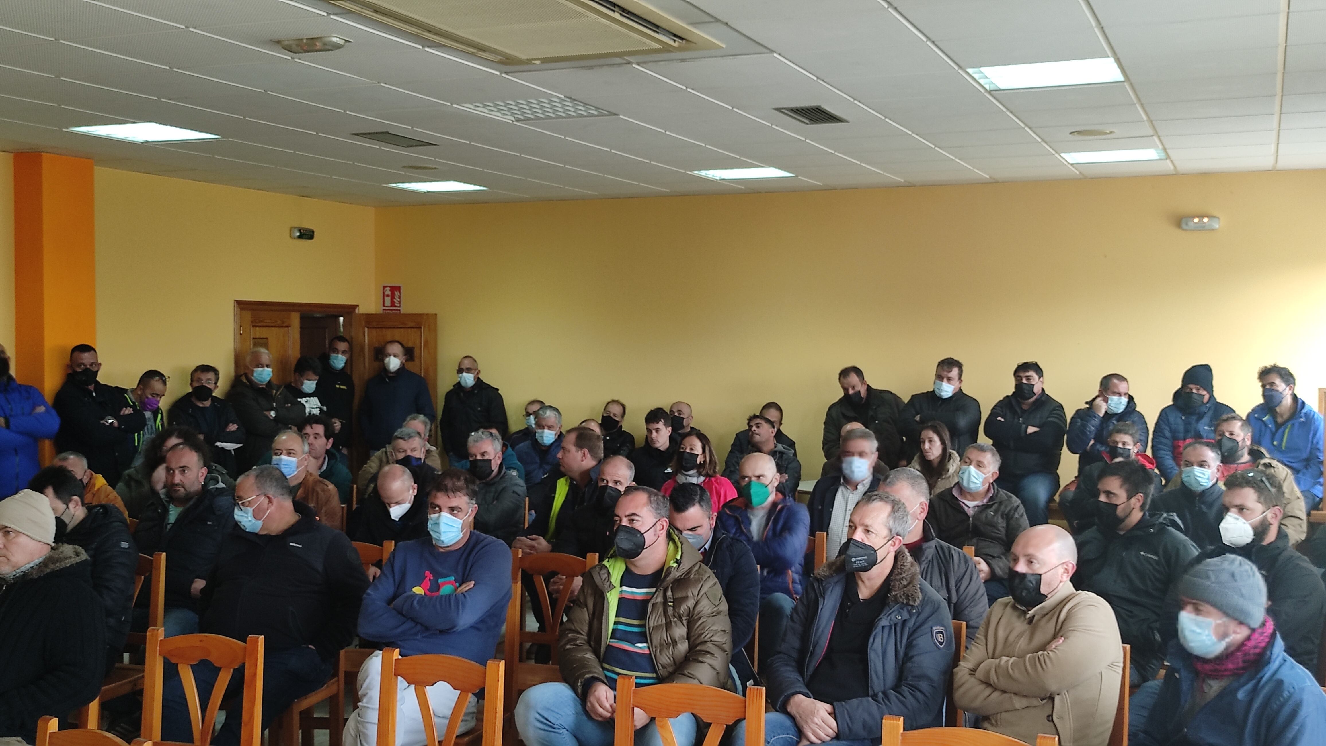 Los transportistas en asamblea