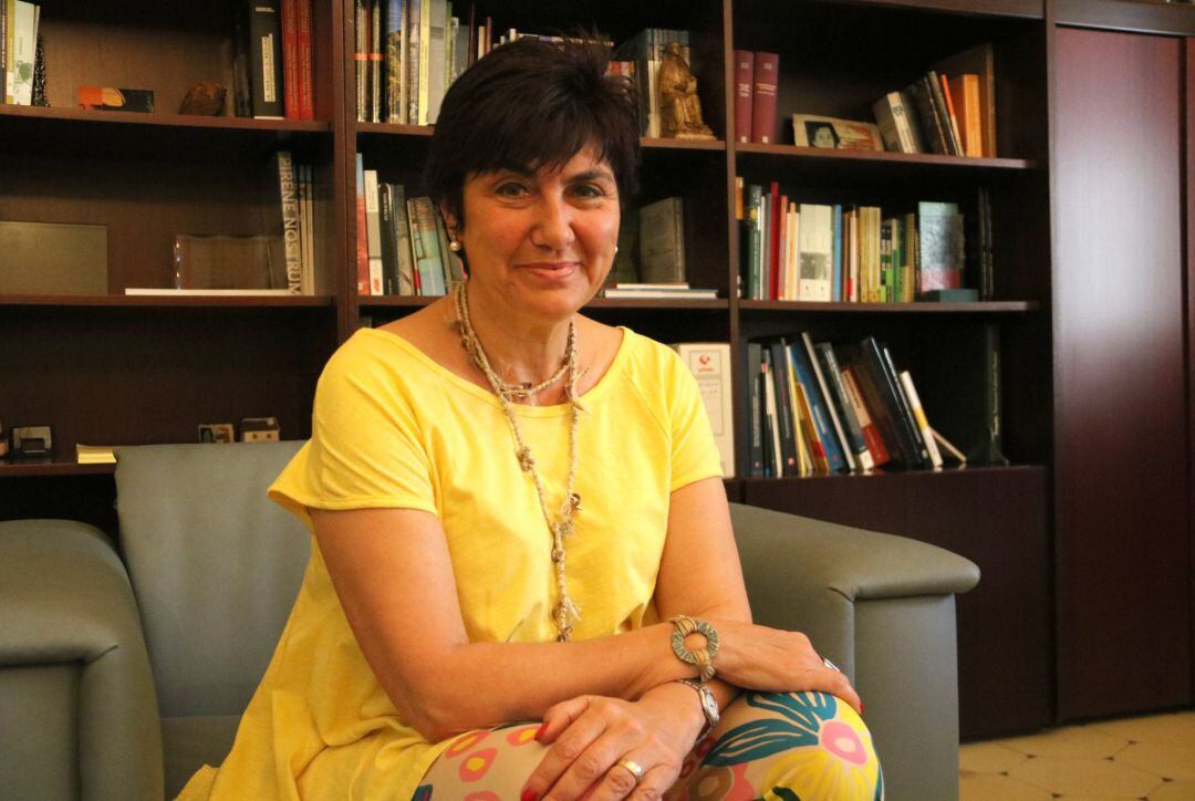 L'alcaldessa en funcions i candidata de Junts per Roses, Montse Mindan, ostentarà l'alcaldia durant els primers dos anys de mandat.