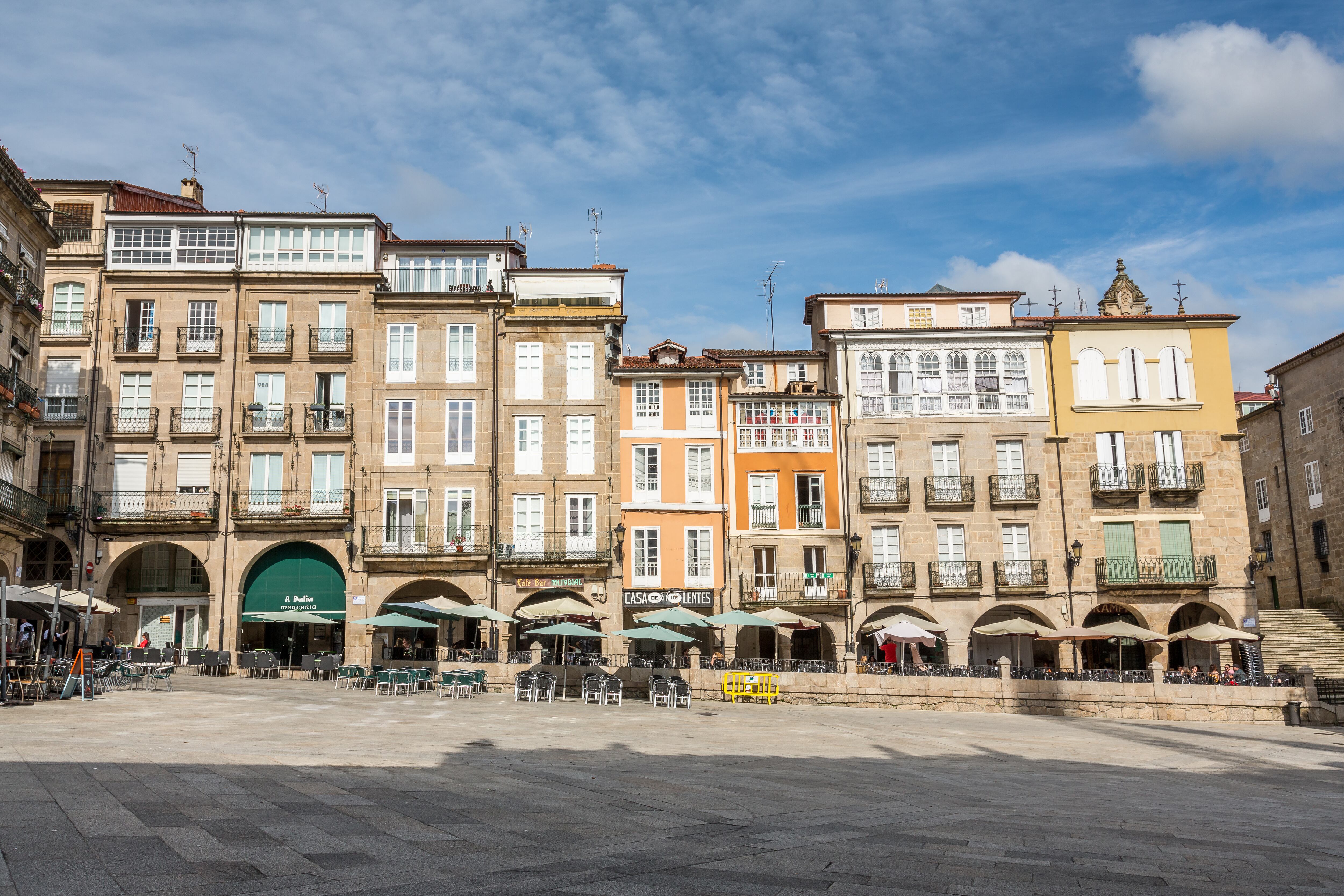 Vista de la plaza mayor de Ourense.