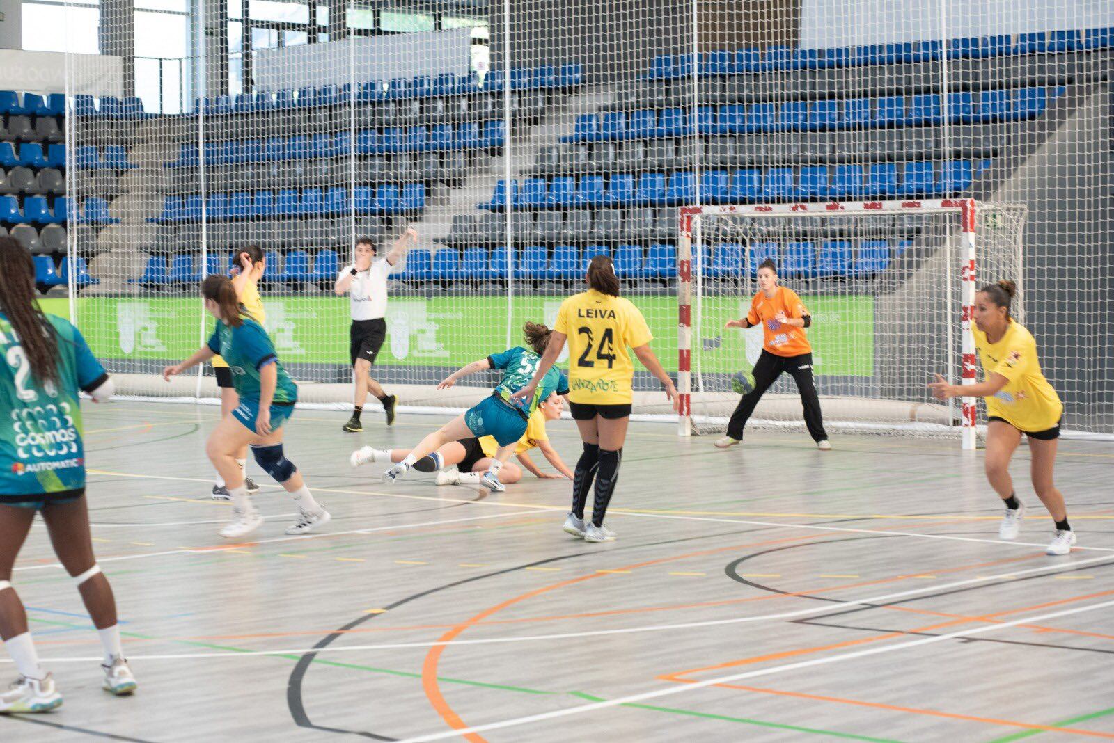 Una de las jugadas del partido jugado en Boadilla del Monte.