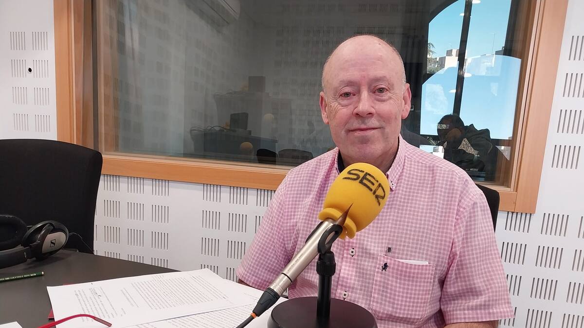 Charlamos con el artista leganense Juan Carlos Lázaro