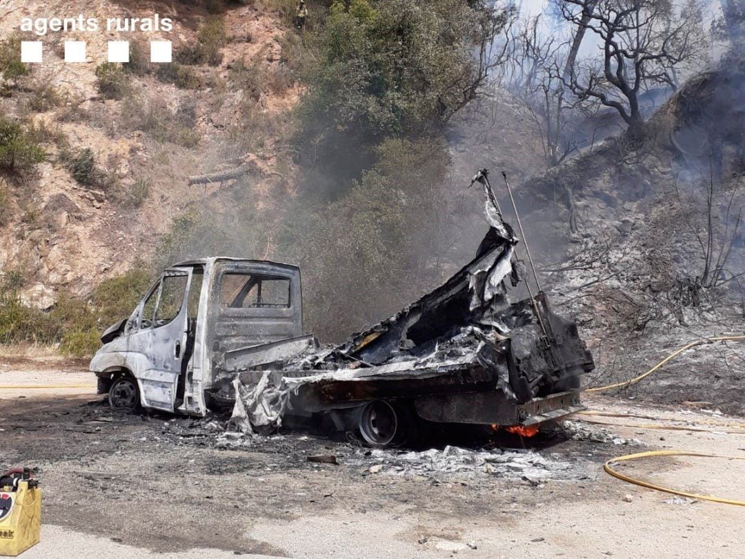 13-07-2021 Sucesos.- Un vehículo causa un incendio en la carretera entre Tossa y Lloret (Girona). 
 Un vehículo ha causado este martes un incendio en la carretera GI-682 entre Tossa de Mar y Lloret de Mar (Girona), según un apunte en Twitter recogido por