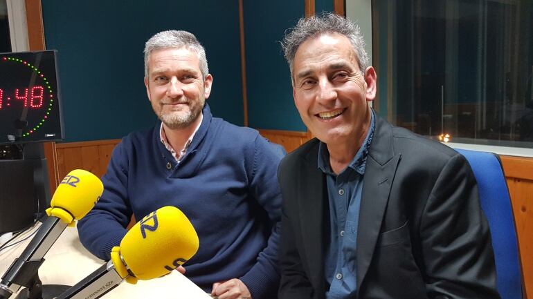 Javier Ceruti y José Ángel San Martín en el estudio  