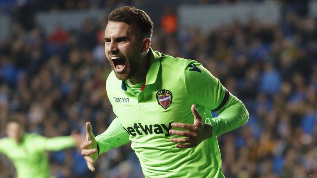 Borja Mayoral, celebrando un gol con el Levante. 