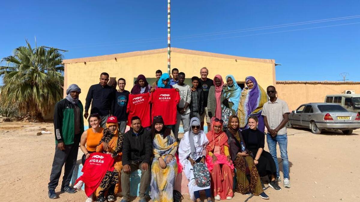 Lara Fernández-Noriega, de volta do Sáhara: "Atopei un pobo loitador e cunha dignidade superlativa"