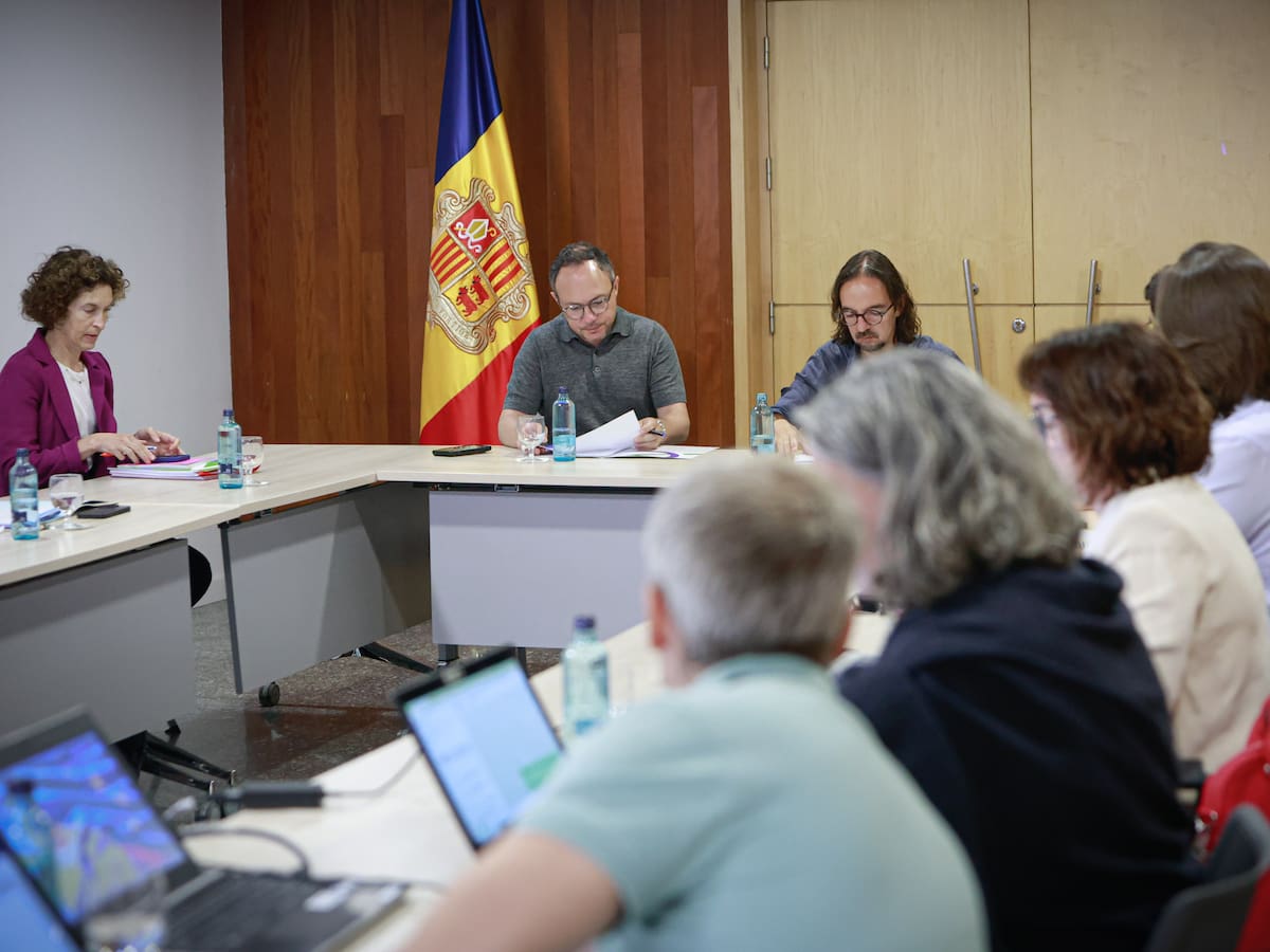 Nou retard en el tancament de l'acord d'associació amb la Unió Europea