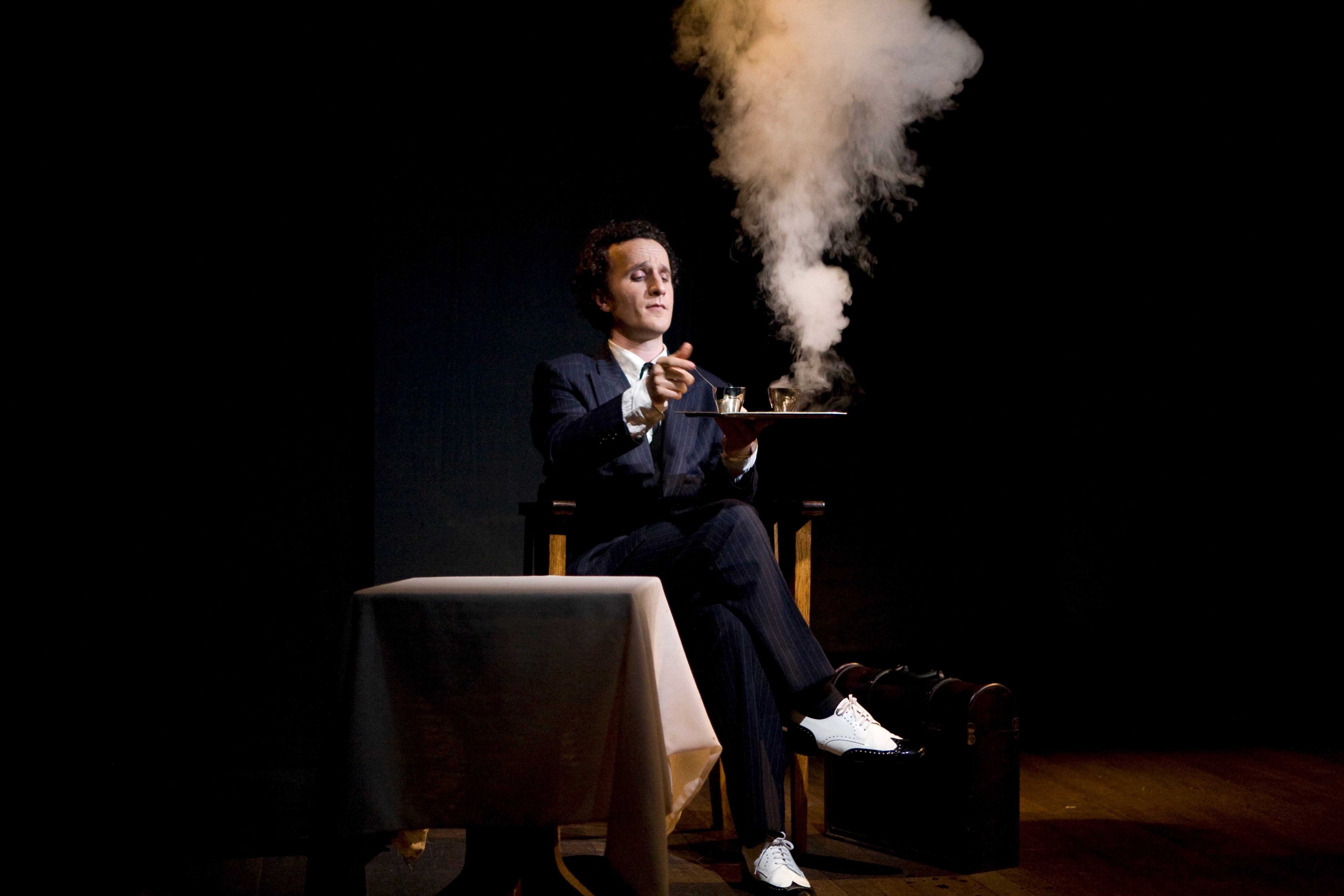 La obra 'La mirada de Eros' de Teatreo Tribueñe cierra la Mostra de Teatre d'Alcoi 2022.