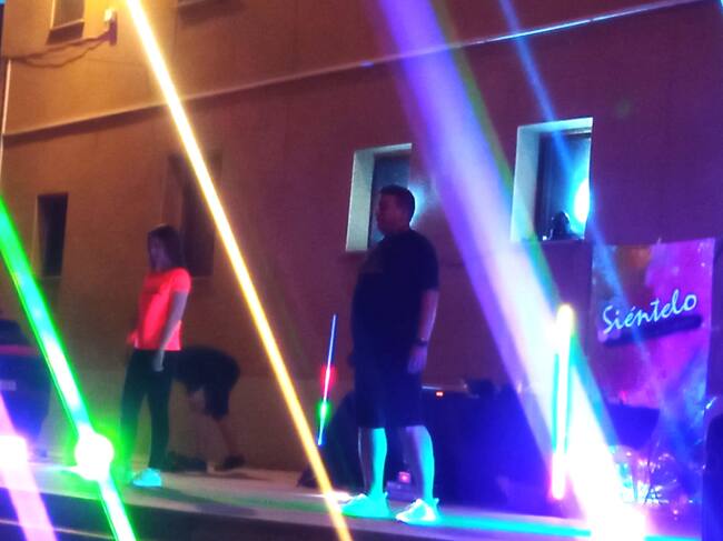 ALTORRICÓN SE MUEVE A RITMO DE SALSA