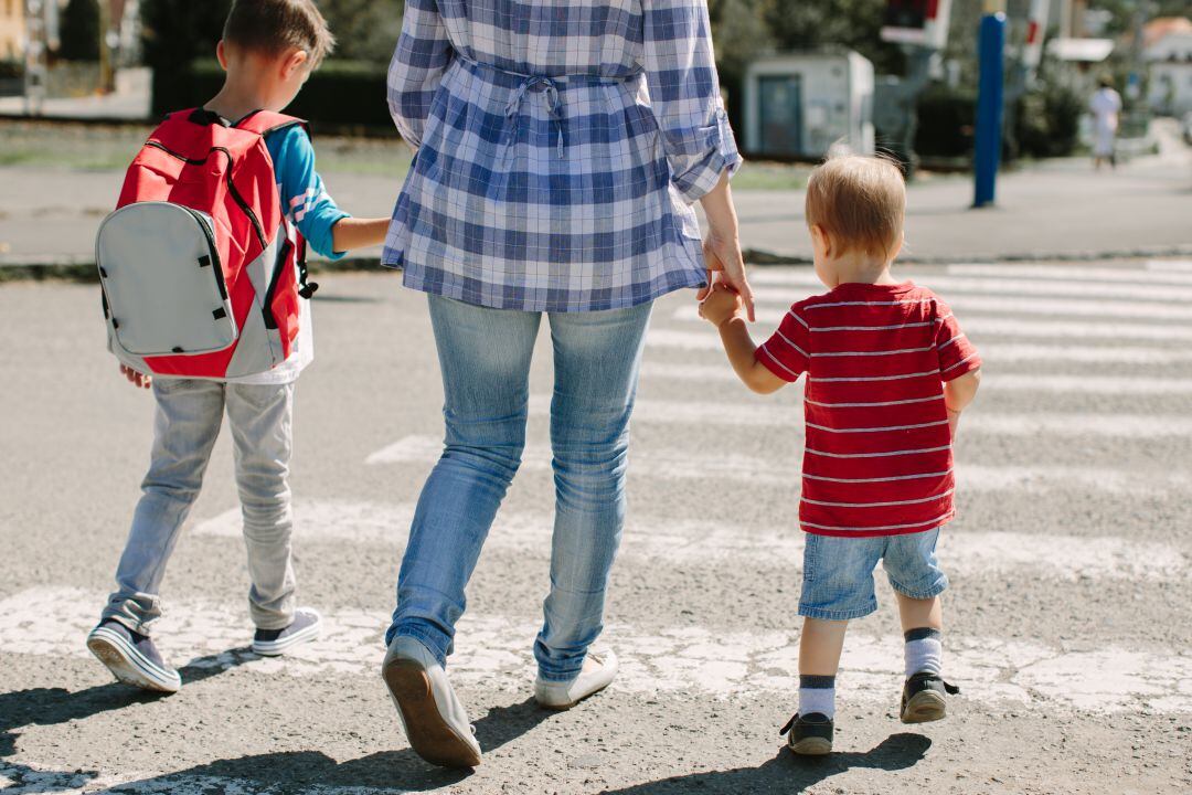 Las españolas tienen menos hijos de los deseados. 