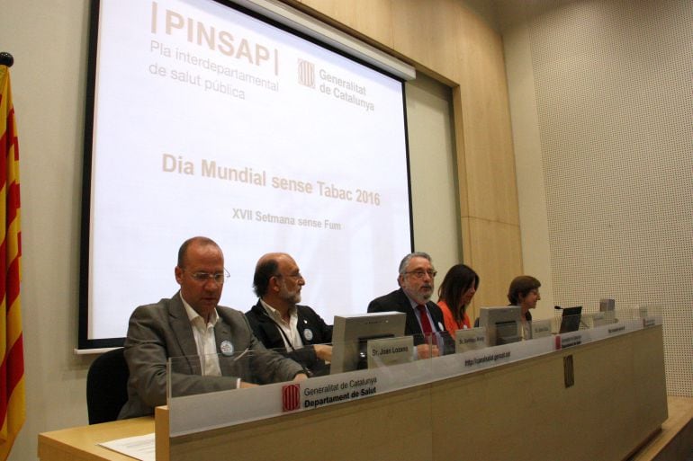 El secretari de Salut Pública, Joan Guix, ha fet el balanç dels 10 anys de l'aplicació de la Llei del tabac