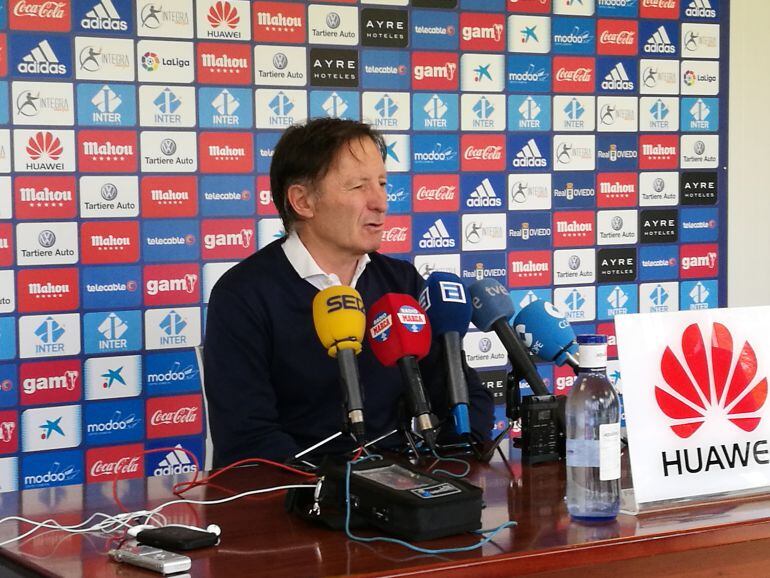 Juan Antonio Anquela durante la rueda de prensa previa al partido contra el Sevilla Atlético.