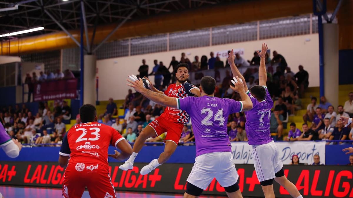 Serio correctivo de Horneo EÓN Alicante al SANICENTRO BM Guadalajara