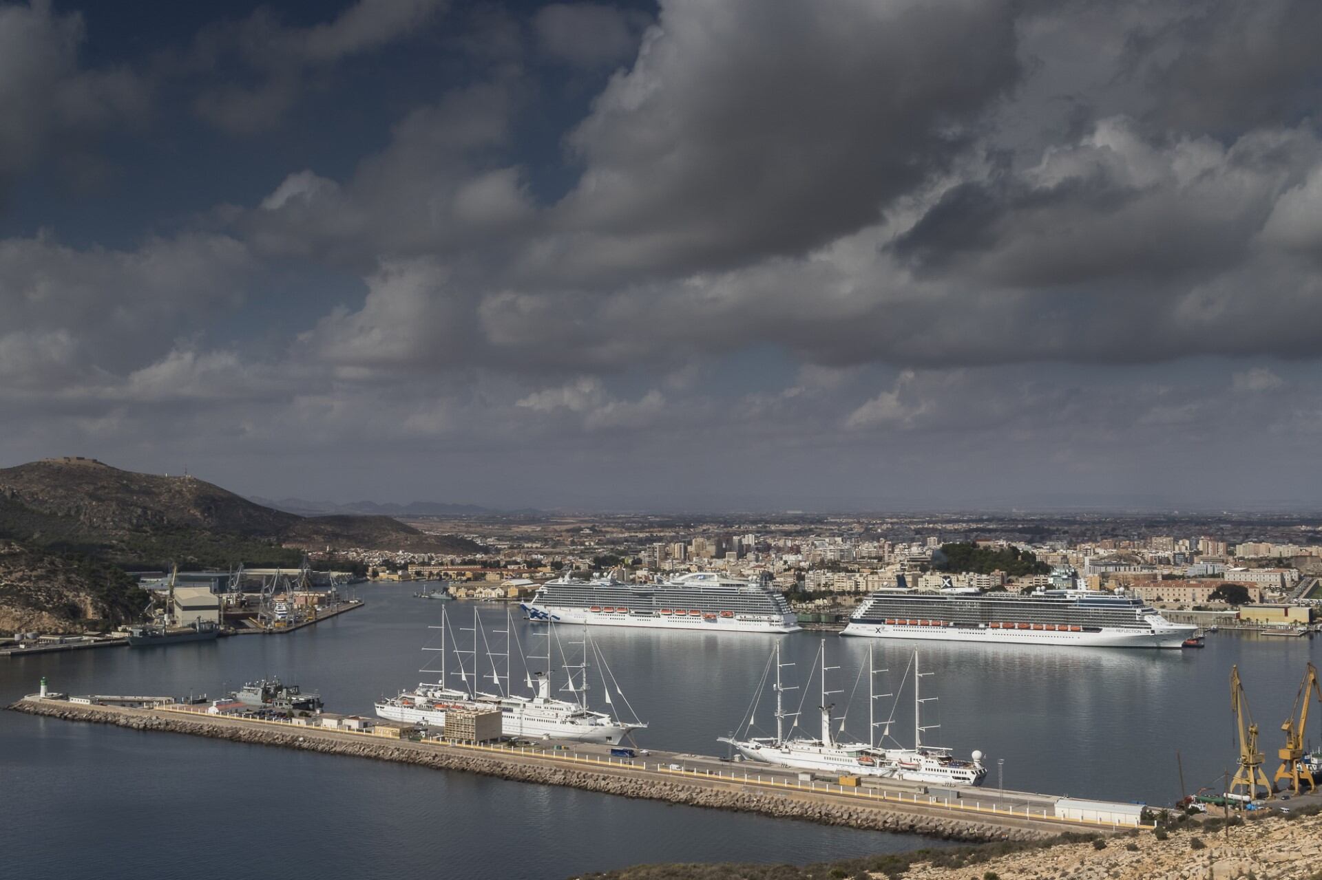 Cruceros en el Puerto de Cartagena