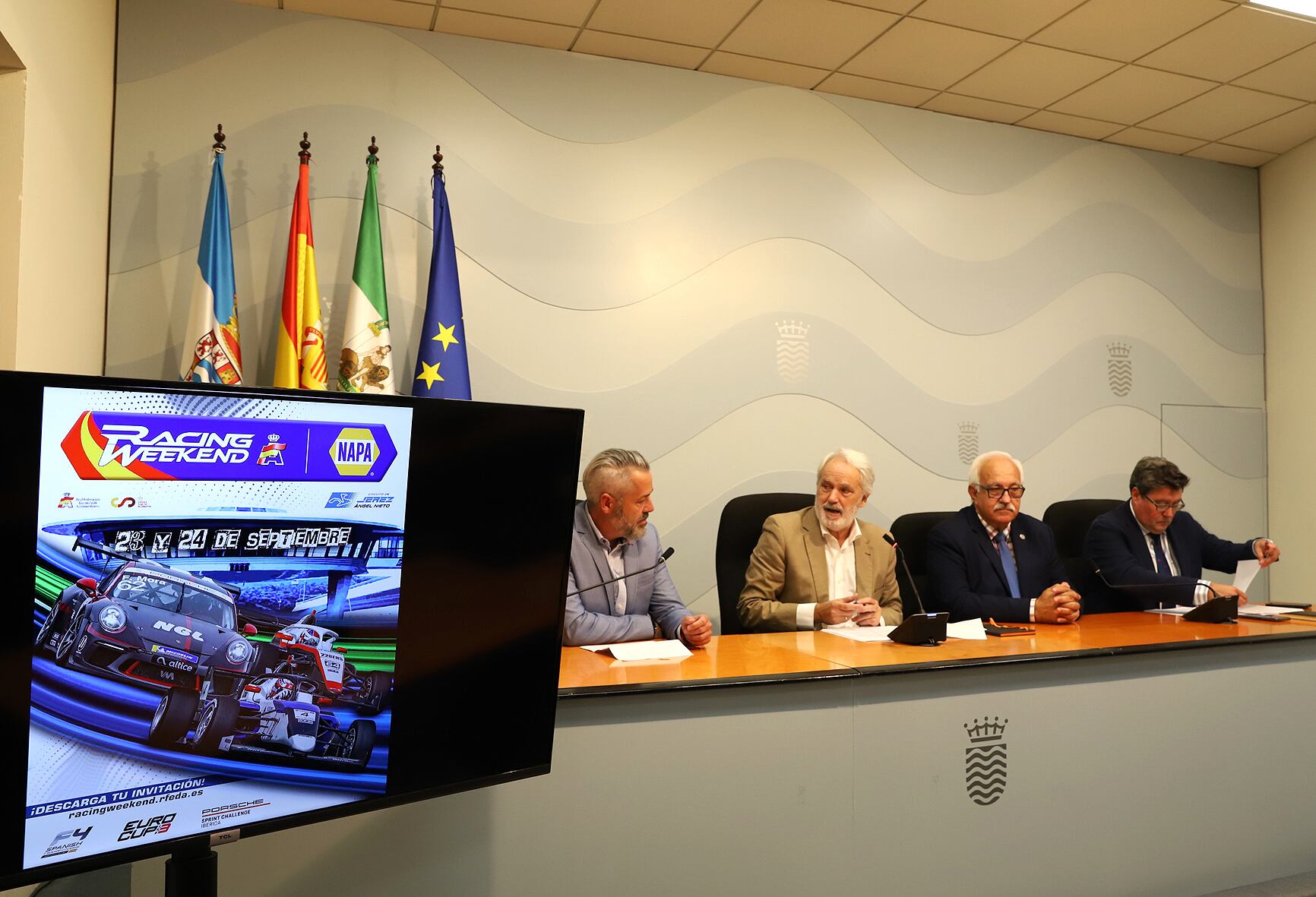 Presentada la Racing Wekend en el Ayuntamiento de Jerez