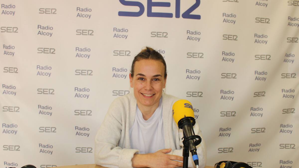 Jana Montllor: "Molts dels records que tinc amb mon pare Ovidi són viatges de Barcelona a Alcoi"